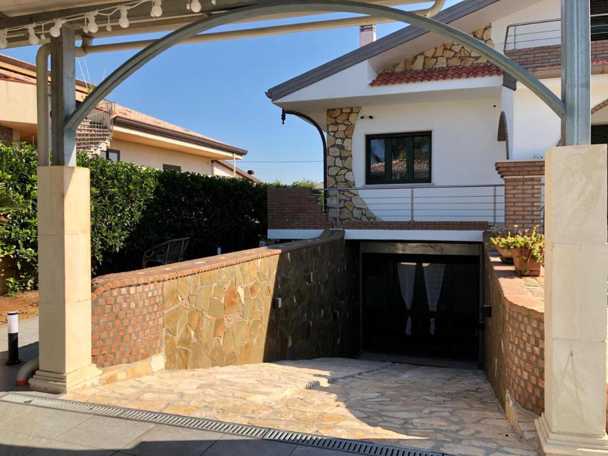La Dimora Degli Artisti Bed & Breakfast Policoro Bagian luar foto