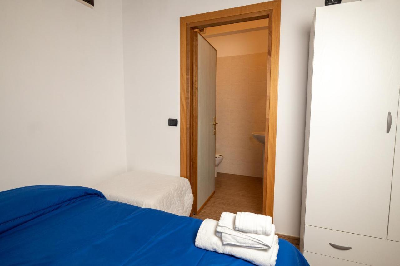 La Dimora Degli Artisti Bed & Breakfast Policoro Bagian luar foto